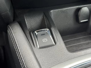Nissan QASHQAI Nissan Qashqai 1.2 Tekna 2e Eigenaar,Pano,Navi,Clima,Cruise,360 Camera,Leder,Stoelverwarming,115pk,6 Bak,N.A.P,APK tot 01-2026 - afbeelding nr 20