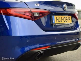 Alfa Romeo Giulia Alfa Romeo Giulia 2.0 T GME AWD Ti 280 pk I Leder I Navi I - afbeelding nr 32
