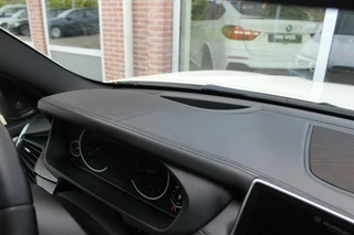 BMW X5 ➡️ BMW X5 xDrive50i F15 High Executive 7p M-sport | M-pakket | 2e eigenaar | Dakraam | Head-up | 20 inch | LED | Camera | 449 pk | 7 persoons | Harman-kardon | Keyless go/entry - afbeelding nr 38