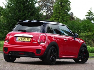 MINI 3-deurs MINI 3-deurs Mini 1.5 automaat / JCW ed. 2014 / LED *NAP* - afbeelding nr 44