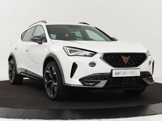 CUPRA Formentor CUPRA Formentor 1.4 e-Hybrid VZ | 245pk | Camera | Adaptive cruise | Stuurverwarming | Sfeerverlichting | Navigatie | Keyless | Full LED | PHEV - afbeelding nr 36