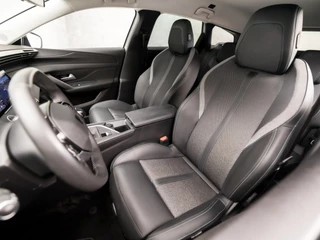Peugeot 308 Peugeot 308 SW 1.2 PureTech Sportline (APPLE CARPLAY, GROOT NAVIGATIE, STOELVERWARMING, KEYLESS START, LED KOPLAMPEN, GETINT GLAS, PARKEERSENSOREN, CLIMATE CONTROL, NIEUWSTAAT) - afbeelding nr 11