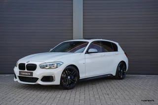 BMW 1 Serie BMW 1-serie M140i LCI2 | Schuifdak | Navi Pro | 719M | M Sport onderstel | Zaero diffuser | Alpinweiss - afbeelding nr 3