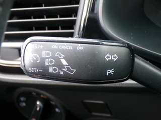 SEAT Leon SEAT Leon ST 1.0 EcoTSI Style Connect, Trekhaak / LED / Camera + Sensoren / Carplay + Android Auto / Climate control - afbeelding nr 8
