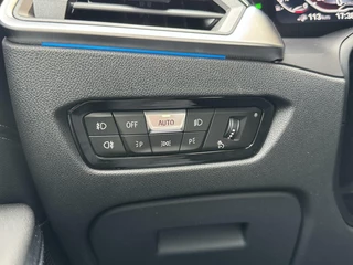 BMW 3 Serie BMW 3-serie Touring 330e Automaat | Leer | Adaptieve cruise control | DAB radio | Getint glas | LED verlichting | Stoelverwarming | Audio installatie | Apple CarPlay | Parkeersensoren voor en achter - afbeelding nr 10