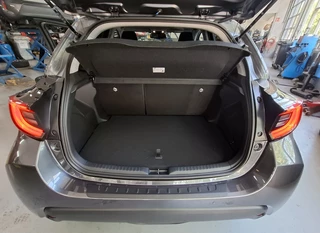 Toyota Yaris Toyota Yaris 1.5 Hyb. 115 Dynamic + comfort pakket parkeersensoren - afbeelding nr 16