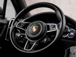 Porsche Cayenne Porsche Cayenne 3.0 340Pk (PANORAMADAK, APPLE CARPLAY, GROOT NAVI, LUCHTVERING, SPORTCHRONO, ADAPTIVE CRUISE, MEMORY SEATS, 360 CAMERA, GETINT GLAS, NIEUWSTAAT) - afbeelding nr 20