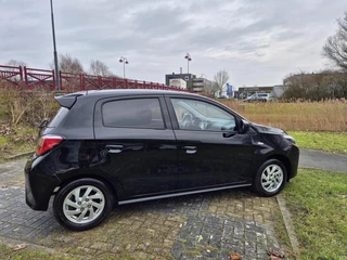 Mitsubishi Space Star Mitsubishi Space Star 1.2 Intense | CARPLAY | CLIMA | CRUISE - afbeelding nr 15