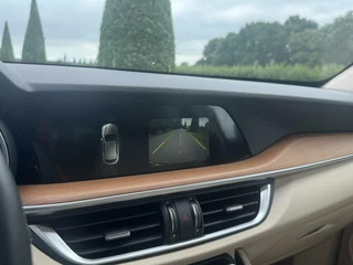 Alfa Romeo Stelvio Alfa Romeo Stelvio 2.0 T Q4 Luxery, 320pk, 20