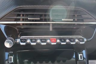 Peugeot 2008 Zo goed als nieuw, slechts 7.500km ! Navigatie, airco, telefoonvoorb. metallic lak, LM wielen, Isofix, Apple Carplay/Android auto etc, etc. - afbeelding nr 22