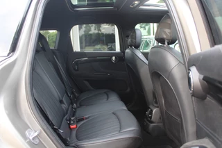 MINI Countryman MINI Countryman Mini 2.0 Cooper S E ALL4 Chili / Panoramadak / Camera / Head-up / 19'' / Leder / Navigatie / Stoelverwarming / DAB / Cruise Control / SoH 94% - afbeelding nr 13