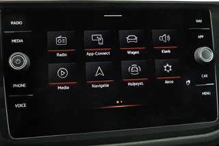 Volkswagen Tiguan Volkswagen Tiguan 1.5 TSI R-Line | Panoramadak | 360 camera | Trekhaak | Full LED | Stoelverwarming | Carplay | Harman-Kardon | Adaptive cruise | Navigatie - afbeelding nr 28