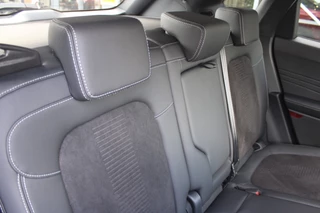 Ford Kuga | Trekhaak | BLIS | Navigatie | Winterpack - afbeelding nr 41