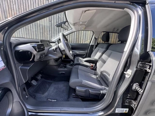 Citroën C4 Cactus Citroen C4 Cactus 1.2 PureTech Shine 110pk Navigatiesysteem | Climate control | Cruise control | Multifunctioneel stuurwiel | Trekhaak | Isofix | Getint glas | Inparkeerhulp | Parkeersensoren voor en achter | Achteruitrijcamera - afbeelding nr 8