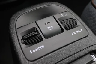 Fiat 500e Fiat 500e Icon 42 kWh Virtual Cockpit, Climate, Apple Carplay, Cruise, DAB, USB, 16'' - afbeelding nr 43