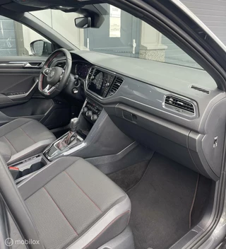 Volkswagen T-Roc Volkswagen T-Roc 1.5 TSI DSG Sport 150PK/PANO/VIRTU - afbeelding nr 51