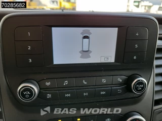 Ford Transit Ford Transit 130pk Personenvervoer 9 Persoons Taxi TV LED Airco Cruise Parkeersensoren Euro6 Passenger Transport Kombi Tourer L2 Airco Cruise control - afbeelding nr 18