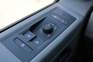 Volkswagen Transporter Volkswagen Transporter 2.0 TDI 150pk Automaat Airco Navigatie Achterklep - afbeelding nr 38