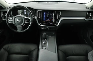 Volvo V60 Volvo V60 2.0 B3 Momentum | Leder |  Stoel & stuurverwarming | Carplay | Adaptive cruise | BLIS | Navigatie | Full LED | DAB - afbeelding nr 7