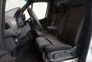 Mercedes-Benz Sprinter Mercedes-Benz Sprinter 211 CDI L2H2 Aut-9 FWD Airco Cruise Control Navi MBUX Camera PDC VA - afbeelding nr 20