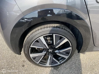 Peugeot 208 Peugeot 208 1.2 PT 110 PK EAT8 AUTOM GT-Line  NAVI/PDC/17'' - afbeelding nr 18
