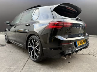Volkswagen Golf Volkswagen Golf 2.0 TSI R 4Motion|Akrapovic|Panorama|Performance - afbeelding nr 2