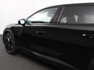 Peugeot 408 Peugeot 408 1.2 PureTech Allure 130 Automaat | Navigatie | Apple Carplay/Android Auto | Climate Control | Cruise Control | Virtual cockpit | PDC VA + Camera | Full LED  | LM Velgen - afbeelding nr 31