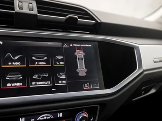 Audi Q3 Audi Q3 35 TFSI Sport 150Pk (NIEUW MODEL, VIRTUAL COCKPIT, GROOT NAVI, CLIMATE, STOELVERWARMING, KEYLESS, SPORTSTOELEN, CRUISE, PARKEERSENSOREN, ELEK ACHTERKLEP, MATRIX LED KOPLAMPEN, NIEUWSTAAT) - afbeelding nr 25