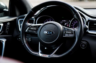 Kia ProCeed Kia ProCeed 1.6 T-GDI GT /LED/PANODAK/STUUR+STOELVERW./CAMERA/KEYLESS/JBL-SOUND/MEMORY! - afbeelding nr 12