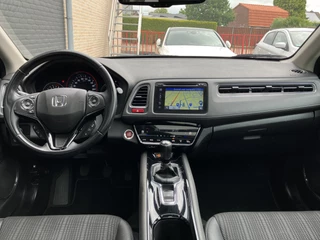 Honda HR-V Honda HR-V 1.5 i-VTEC Executive | navigatie | panoramadak | trekhaak | camera | stoelverwarming | all season banden - afbeelding nr 15