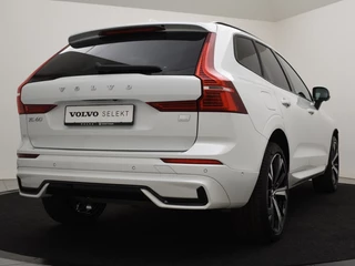 Volvo XC60 Volvo XC60 T8 PLUG-IN HYBRID ULTIMATE DARK 21INCH 360GR CAM FULL-LED SCHUIF - afbeelding nr 4