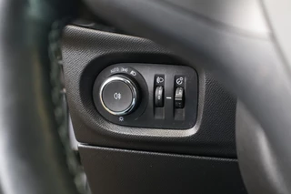 Opel Corsa Opel Corsa 1.2 Elegance - Dodehoeksens. - Stoelverwarming - Carplay - afbeelding nr 18