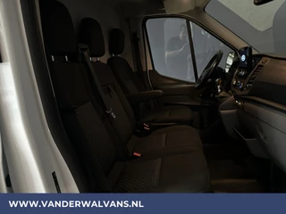 Ford Transit Ford Transit 2.0 TDCI 131pk L3H2 Euro6 Airco | Camera | Navigatie | Apple Carplay | Android Auto | Stoelverwarming Verwarmde voorruit, Cruisecontrol, Parkeersensoren, Elektrisch verstelbare bestuurdersstoel, Bijrijdersbank - afbeelding nr 10