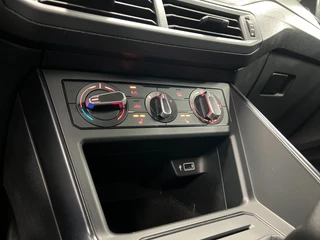 Volkswagen Polo Volkswagen Polo 1.0 |Carplay | Nav | PDC | Cruise | stoelver - afbeelding nr 17