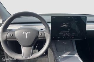 Tesla Model Y Tesla Model Y RWD 58 kWh - afbeelding nr 9