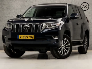 Toyota Land Cruiser Automaat (SCHUIFDAK, 1e EIGENAAR, DEALER ONDERHOUDEN, STANDKACHEL, NAVIGATIE, LUCHTVERING, MEMORY SEATS, STOELVERWARMING/KOELING, 360 CAMERA, KEYLESS, ADAPTIVE CRUISE, TREEPLANKEN, NIEUWSTAAT - afbeelding nr 1