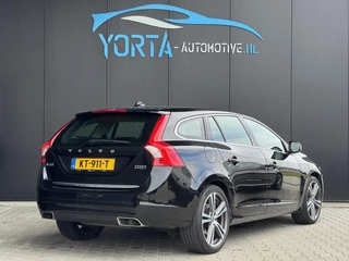 Volvo V60 Volvo V60 2.4 D5 Twin Engine NL AUTO*PDC*NAVI*XENON*LM VELGEN - afbeelding nr 3