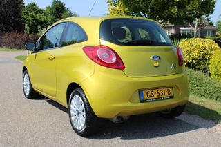 Ford Ka Ford Ka 1.2 69pk Style airco/bluetooth/PDC/lm velgen - afbeelding nr 2