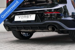 Volkswagen Golf Volkswagen Golf 2.0 TSI GTI Clubsport Akra Pano DSG - afbeelding nr 12