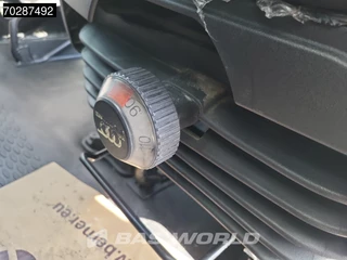 Iveco Daily Iveco Daily 35C16 3.0L Kipper met Kist Dubbel Cabine Dubbellucht 3,5t Trekhaak Navi Airco Cruise Camera Euro6 Tipper Benne Kieper 2m3 Airco Trekhaak Cruise control - afbeelding nr 26
