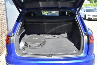 Volkswagen Touareg Volkswagen Touareg 3.0 TSI 4M R Lapiz Blue, Panorama, Leder, 360 Camera - afbeelding nr 8