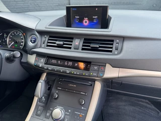 Lexus CT Lexus CT 200h 200H Business Line,Vol leer,Schuifdak,lane assist,Adapt Cruise,Stoelverw,Etc - afbeelding nr 37