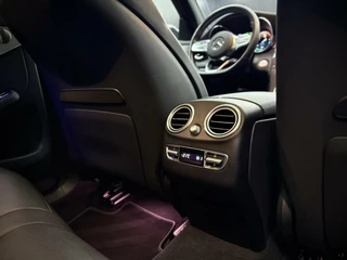 Mercedes-Benz GLC Mercedes GLC-klasse 300de 4MATIC AMG Panoramadak|Camera 360°|Burmester®|Luchtvering|Keyless|Night pakket|Trekhaak|Distronic|Multibeam LED|Sfeerverlichting - afbeelding nr 43