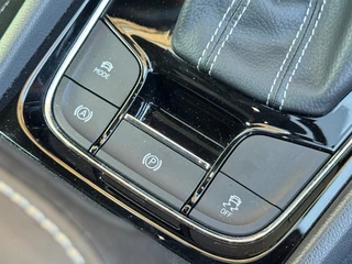Škoda Karoq Škoda Karoq 1.5 TSI 150PK SPORTLINE AUTOMAAT/PANODAK/ALLE OPTIES/1E EIG./10.000KM! - afbeelding nr 34