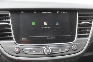Opel Crossland Opel Crossland 1.2-110pk Turbo 'Elegance'. Mooie en luxe hoogzitter met weinig km's ! Volautm. airco dual, cruise control, camera, comfortstoelen, metallic lak,  LM wielen, navigatie, telefoonvoorb., lane- en side assist, parkeersensoren v+a,  LED verlichting  etc. - afbeelding nr 18