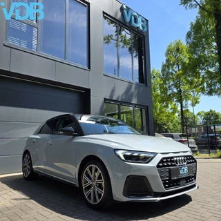 Audi A1 Sportback Audi A1 Sportback 30 TFSI EPIC ORIGINEEL NL NAP NAVI LED - afbeelding nr 21