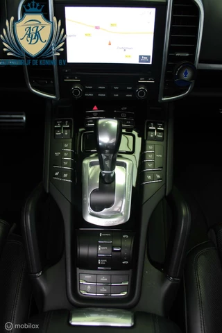 Porsche Cayenne Porsche Cayenne 3.0 S E-Hybrid Platinum Pano,ACC,Luchtvering - afbeelding nr 18