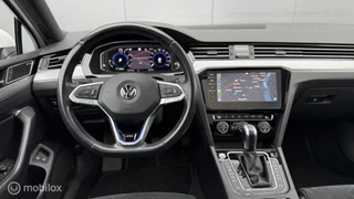 Volkswagen Passat Volkswagen Passat GTE I Pano l Dynaudio | Trekhaak - afbeelding nr 10