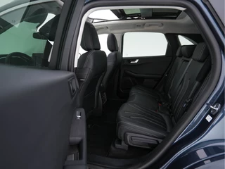 Ford Kuga Aut. *PANO | FULL-LEATHER | DIGI-COCKPIT | FULL-LED | BANG/OLUFSEN-AUDIO |  HEAD-UP | KEYLESS | DAB | CARPLAY | NAVI-FULLMAP | MEMORY-PACK | COMFORT-SEATS | LANE-ASSIST | TOWBAR | 18''ALU* - afbeelding nr 9