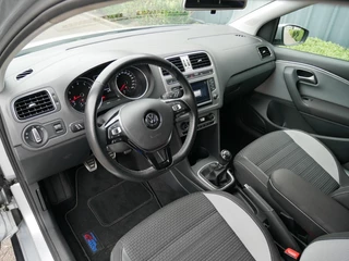 Volkswagen Polo Volkswagen Polo 1.2 TSI CROSS POLO **Clima//Lm ** - afbeelding nr 5